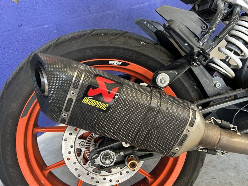 KTM 390 DUKE 2018 / Permis A2 / Akrapovic / 20 000 KMS 