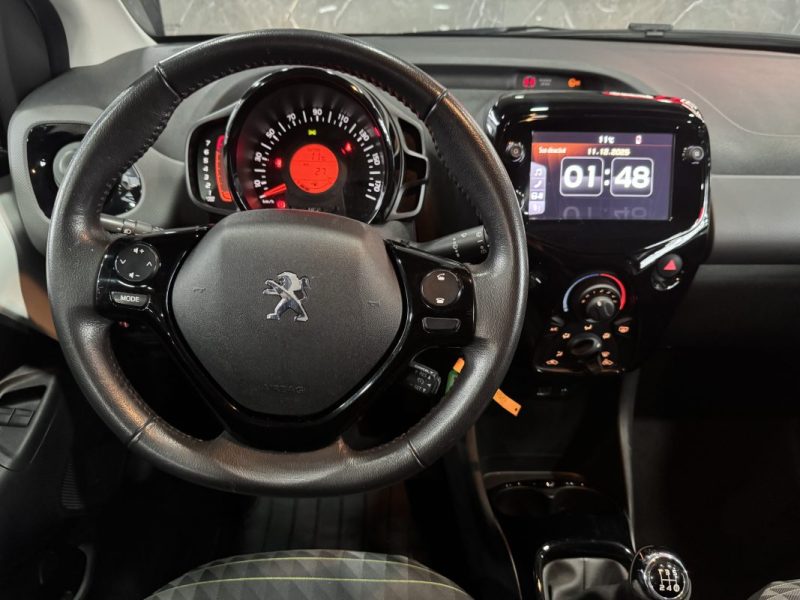 PEUGEOT 108 1.0 VTI 72 LIKE 2022