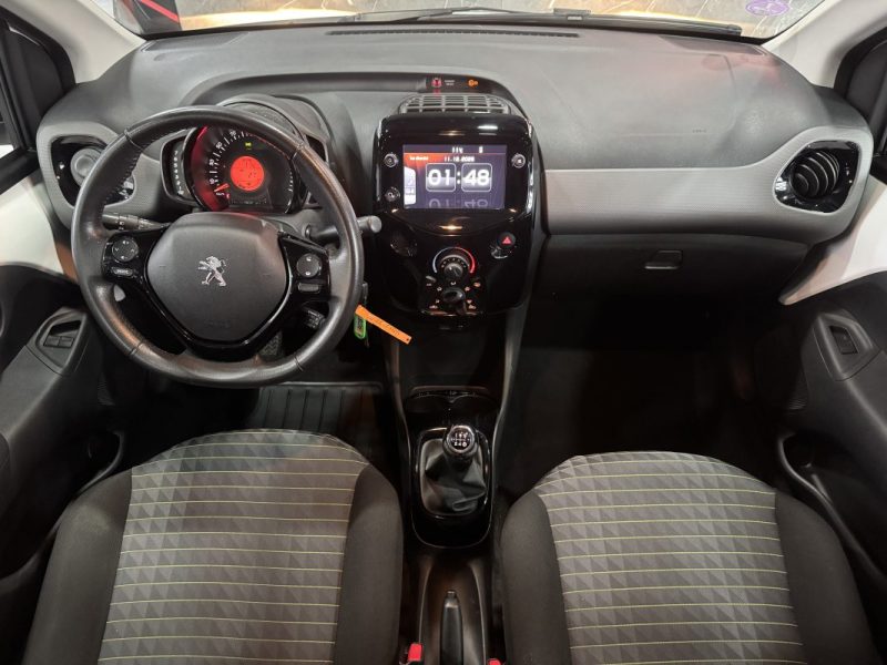 PEUGEOT 108 1.0 VTI 72 LIKE 2022