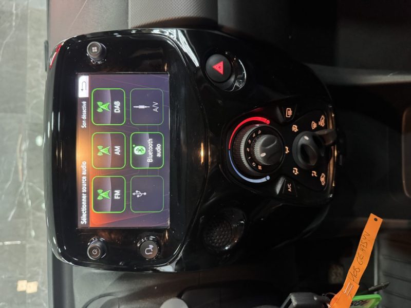 PEUGEOT 108 1.0 VTI 72 LIKE 2022