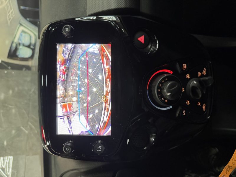 PEUGEOT 108 1.0 VTI 72 LIKE 2022