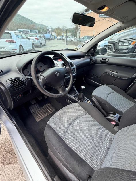 Peugeot 206+ 1.4 HDI – Révisée, Garantie incluse, aucun frais à prévoir