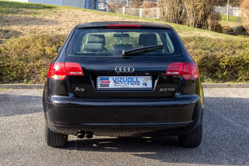 AUDI A3 - 2 SPORTBACK 2.0 TDI 140 ATTRACTION 2006