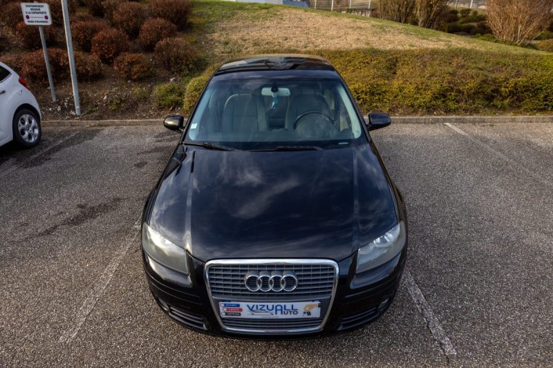 AUDI A3 - 2 SPORTBACK 2.0 TDI 140 ATTRACTION 2006
