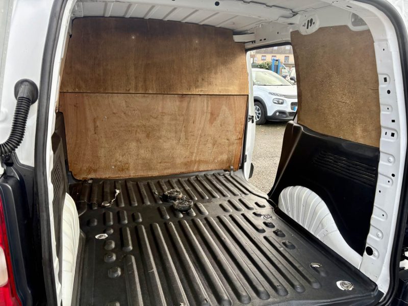 PEUGEOT PARTNER 3 1.5 BLUEHDI 75CH TVA 2020