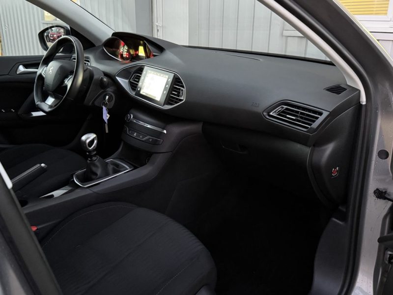 PEUGEOT 308 II 1.6 BLUE HDI 120 CV S&S ACTIVE 2016 207000KM 