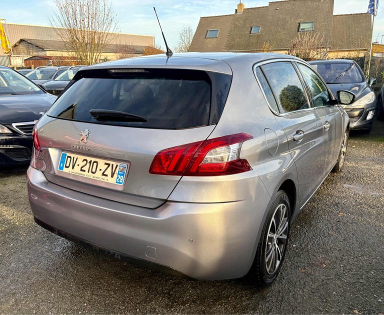 PEUGEOT 308 II 1.2 PURETECH 82CH STYLE  2015