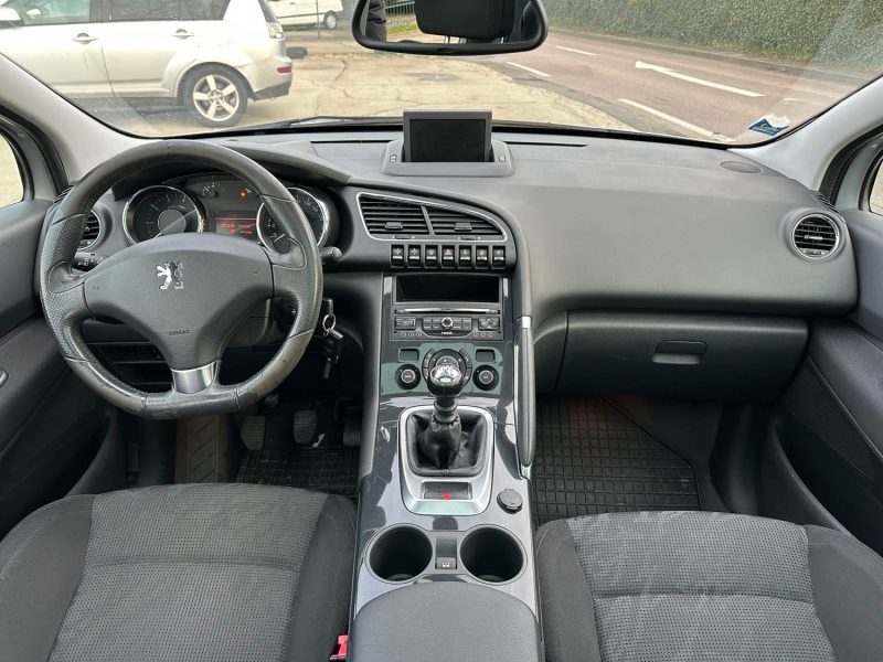 PEUGEOT 3008 1.6 THP 16V 156CH FÉLINE 2012