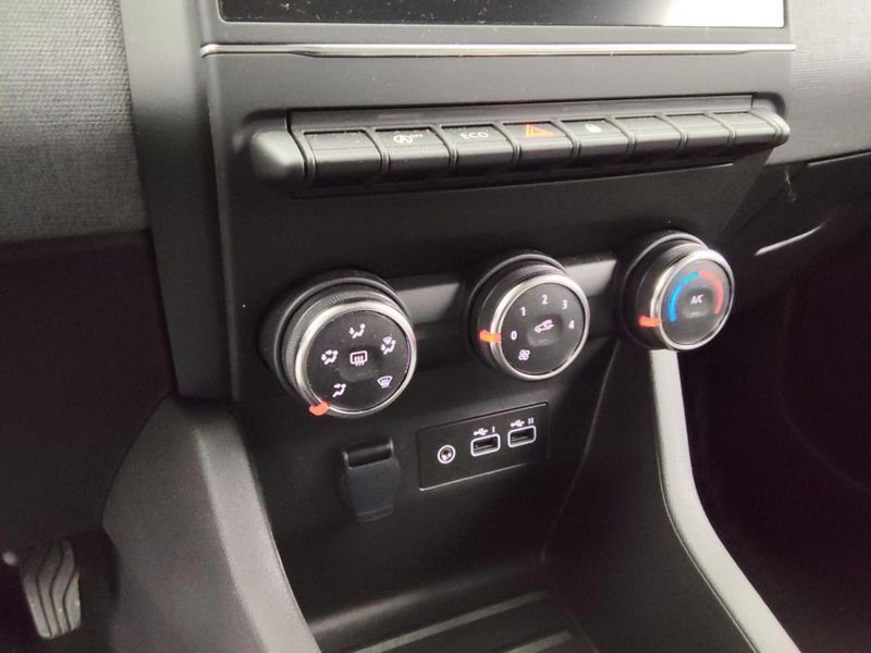 Renault Clio 1.5 blue dci 100ch evolution gsr2