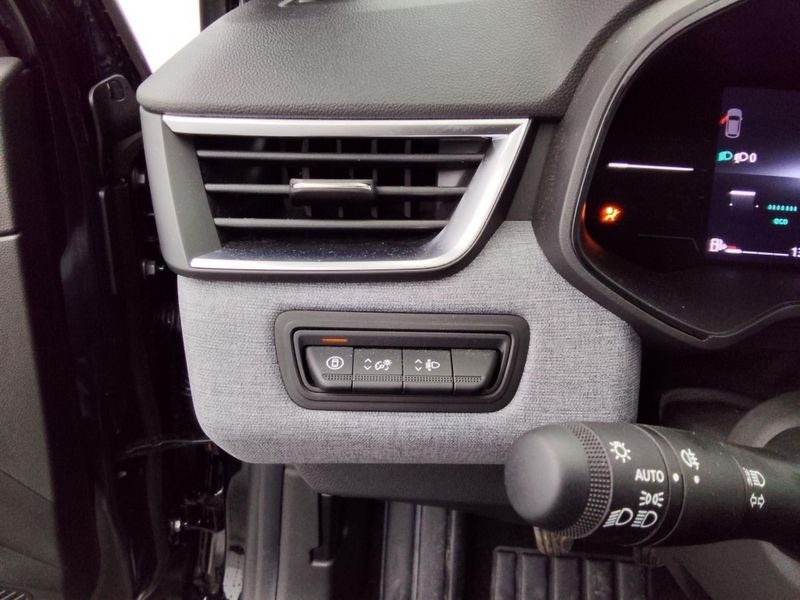 Renault Clio 1.5 blue dci 100ch evolution gsr2