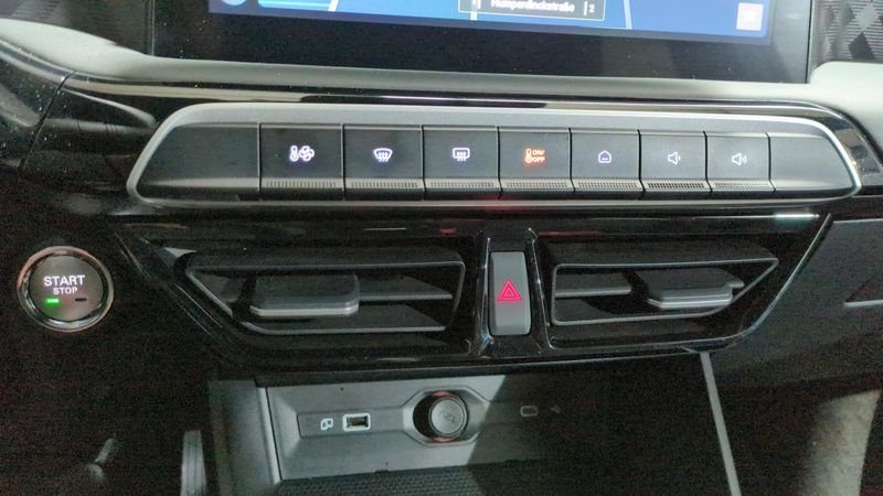 MG mg3 1.5 l hybrid+ 195 ch luxury + radar ar + camera 360