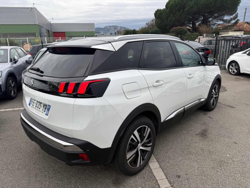 PEUGEOT 3008 1.5 BLUEHDI 130CH ALLURE GARANTIE