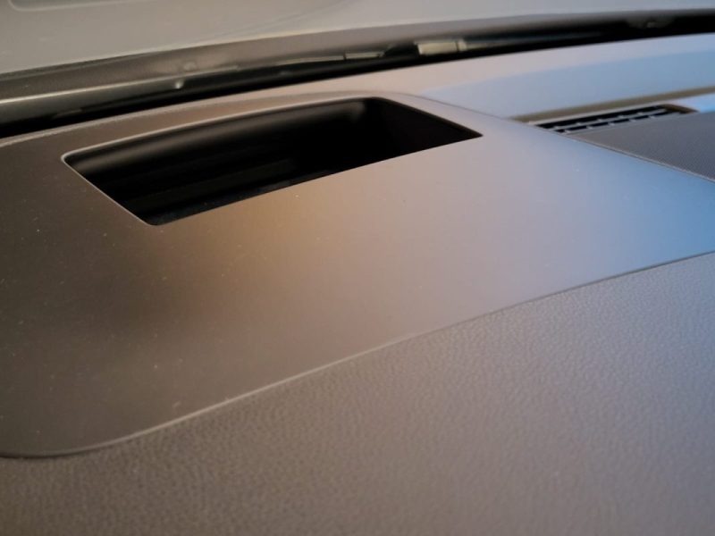 VOLKSWAGEN GOLF 1.5 E-TSI 150 R-LINE / TOIT OUVRANT / ECLAIRAGE D'AMBIANCE / HARMAN & KARDON / APPLE