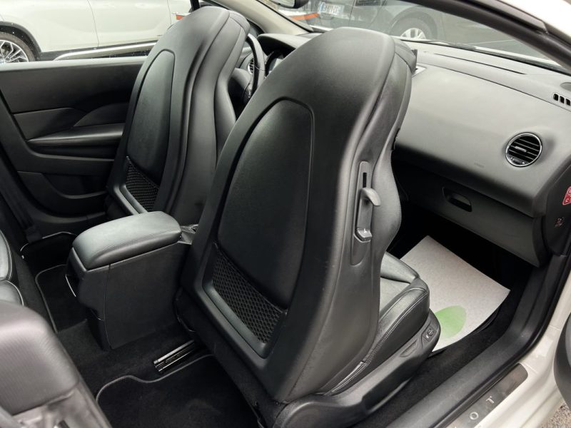 PEUGEOT 308 CC CABRIOLET PHASE 2 FELINE 2.0 HDI 160 Cv 62 300 Kms CUIR GPS XENONS - GARANTIE 1 AN