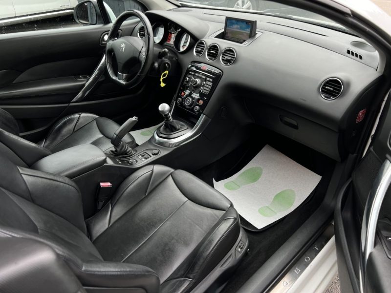 PEUGEOT 308 CC CABRIOLET PHASE 2 FELINE 2.0 HDI 160 Cv 62 300 Kms CUIR GPS XENONS - GARANTIE 1 AN