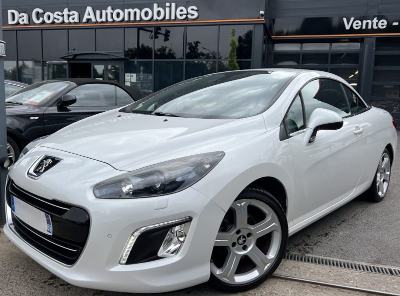 PEUGEOT 308 CC CABRIOLET PHASE 2 FELINE 2.0 HDI 160 Cv 62 300 Kms CUIR GPS XENONS - GARANTIE 1 AN