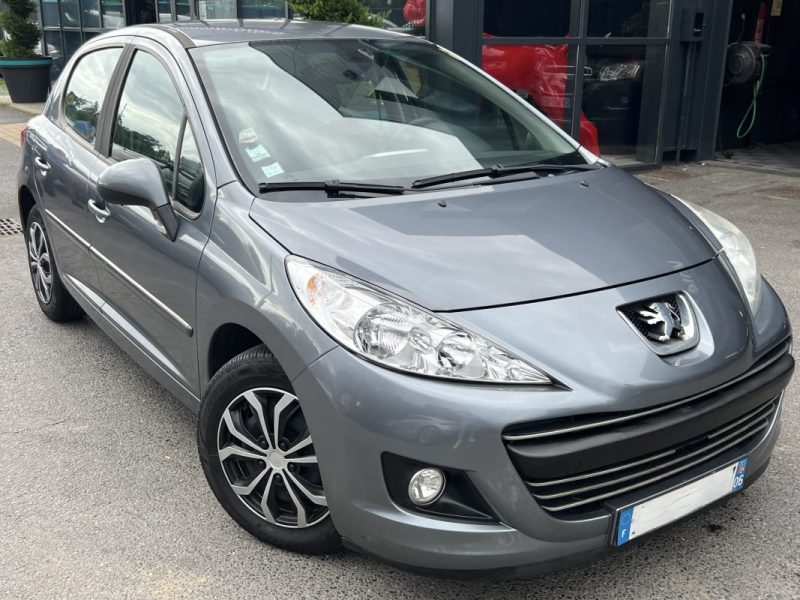 PEUGEOT 207 PHASE 2 1.4 90 Cv 1ERE MAIN 34 200 Kms BOITE AUTOMATIQUE 5 PORTES - GARANTIE 1 AN