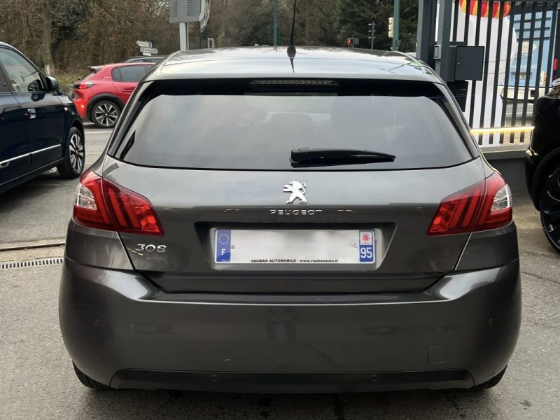 PEUGEOT 308 II STYLE 1.2 110 Cv 1ERE MAIN / ECRAN GPS TACTILE 44 800 Kms CRIT AIR 1  - GARANTIE 1 AN