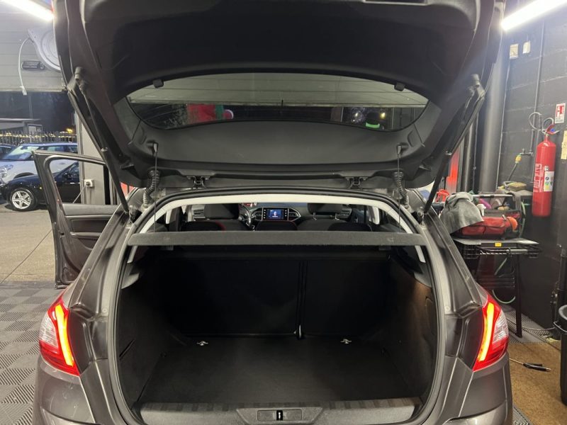 PEUGEOT 308 II STYLE 1.2 110 Cv 1ERE MAIN / ECRAN GPS TACTILE 44 800 Kms CRIT AIR 1  - GARANTIE 1 AN