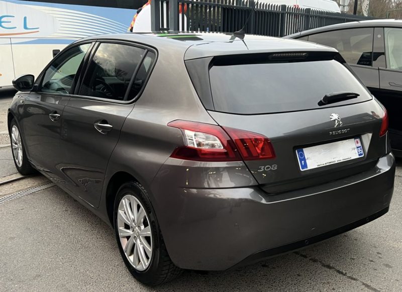 PEUGEOT 308 II STYLE 1.2 110 Cv 1ERE MAIN / ECRAN GPS TACTILE 44 800 Kms CRIT AIR 1  - GARANTIE 1 AN