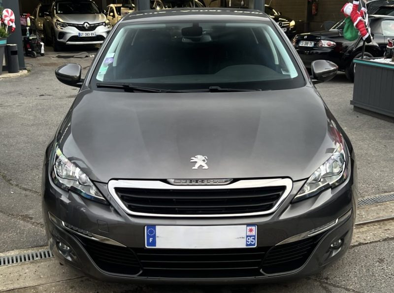 PEUGEOT 308 II STYLE 1.2 110 Cv 1ERE MAIN / ECRAN GPS TACTILE 44 800 Kms CRIT AIR 1  - GARANTIE 1 AN
