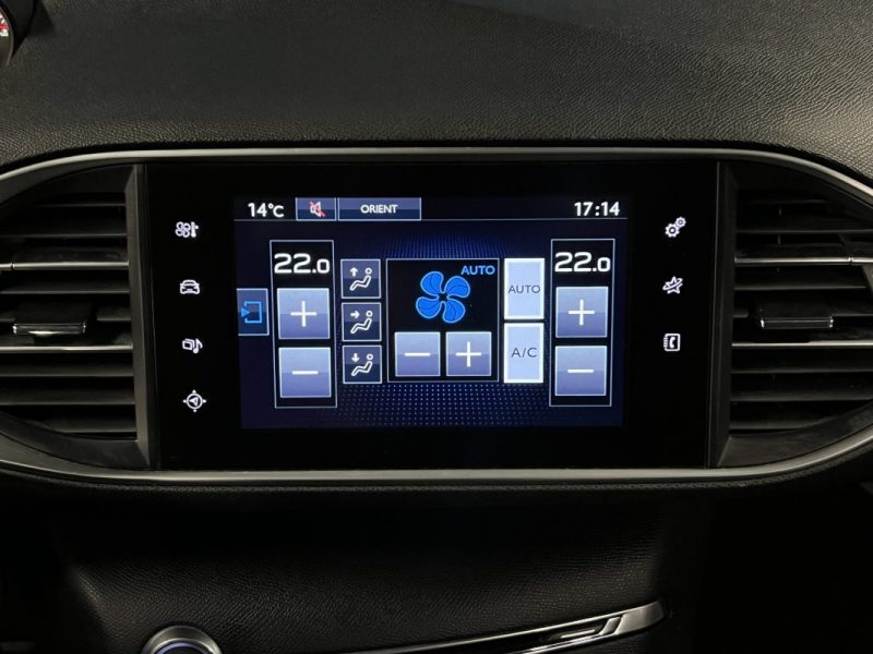 PEUGEOT 308 II STYLE 1.2 110 Cv 1ERE MAIN / ECRAN GPS TACTILE 44 800 Kms CRIT AIR 1  - GARANTIE 1 AN