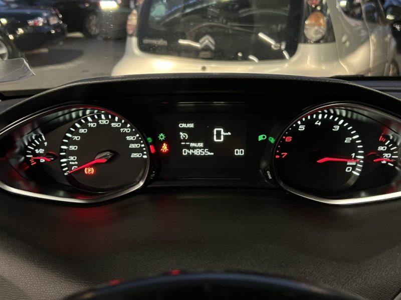 PEUGEOT 308 II STYLE 1.2 110 Cv 1ERE MAIN / ECRAN GPS TACTILE 44 800 Kms CRIT AIR 1  - GARANTIE 1 AN