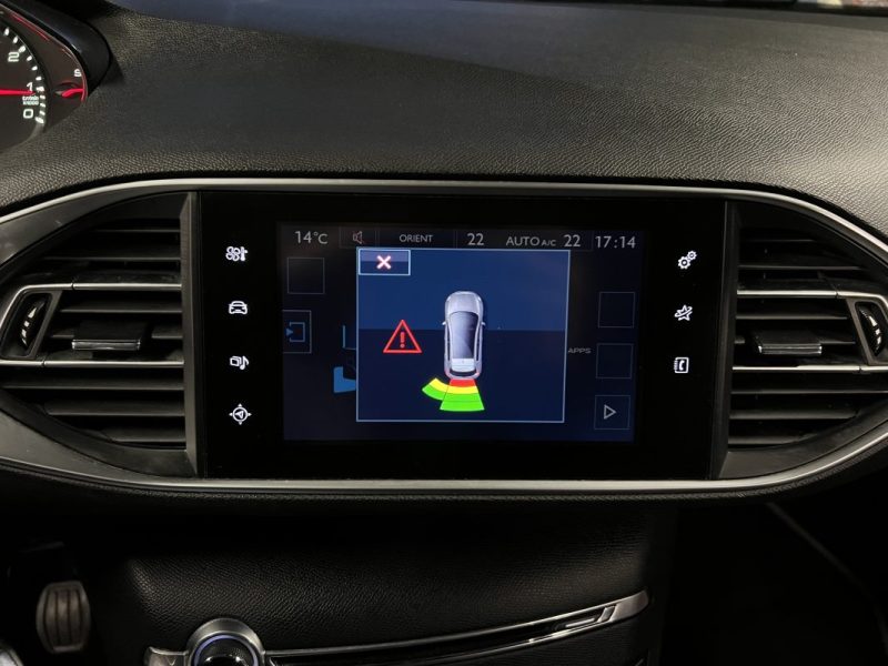 PEUGEOT 308 II STYLE 1.2 110 Cv 1ERE MAIN / ECRAN GPS TACTILE 44 800 Kms CRIT AIR 1  - GARANTIE 1 AN