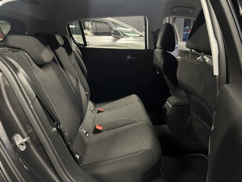 PEUGEOT 308 II STYLE 1.2 110 Cv 1ERE MAIN / ECRAN GPS TACTILE 44 800 Kms CRIT AIR 1  - GARANTIE 1 AN