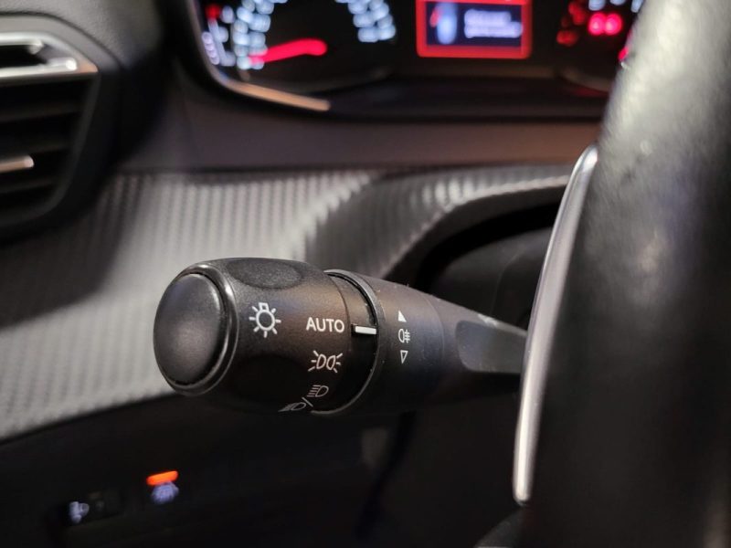 PEUGEOT 208 II 1.2 PURETECH 100CH S&S ACTIVE PACK EAT8 2022
