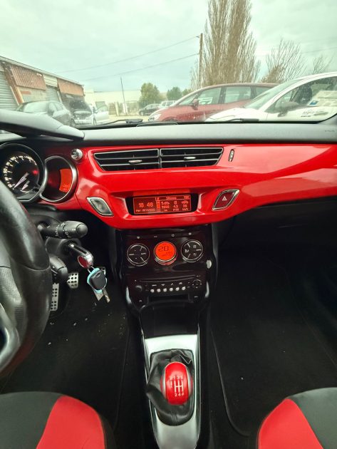 CITROEN DS3 1.6 HDI110 FAP SPORT CHIC 2011