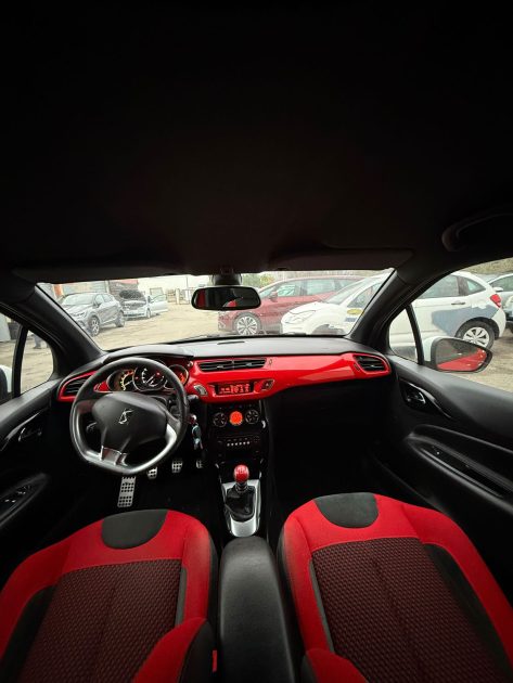 CITROEN DS3 1.6 HDI110 FAP SPORT CHIC 2011