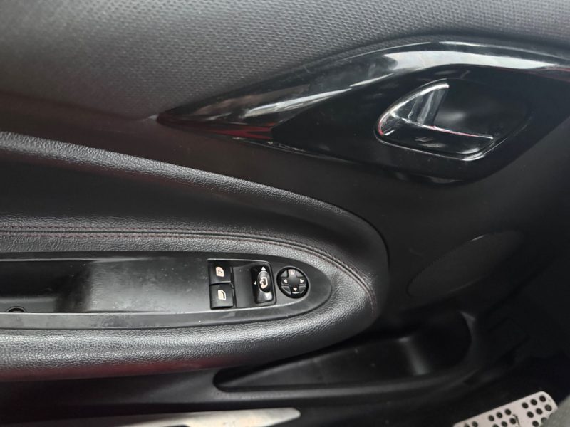 CITROEN DS3 1.6 HDI110 FAP SPORT CHIC 2011