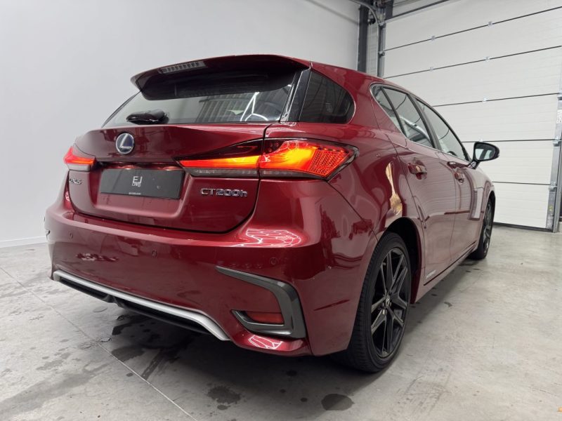 LEXUS CT200H SPORT DESIGN - BVA - 2.0L 136Cv - TOI OUVRANT - GARANTIE 12 MOIS - 324.15 € / mois