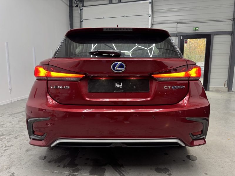 LEXUS CT200H SPORT DESIGN - BVA - 2.0L 136Cv - TOI OUVRANT - GARANTIE 12 MOIS - 324.15 € / mois