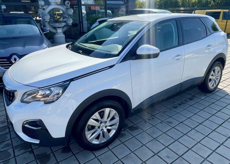 PEUGEOT 3008 SUV 1.5 130CH  BLUEHDI S&S EAT8 ACTIVE 2018