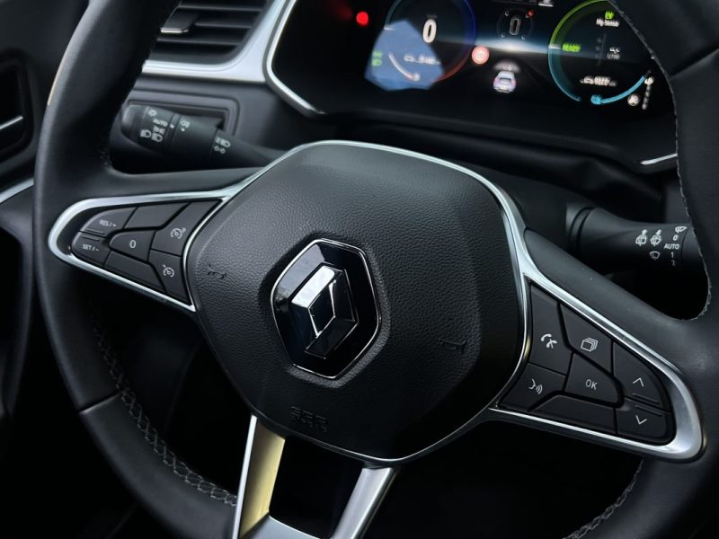 RENAULT CAPTUR II 1.6 E-TECH FULL HYBRID 145 Cv TECHNO / 1ERE MAIN 9300 Kms CritAir1 - GARANTIE 1 AN