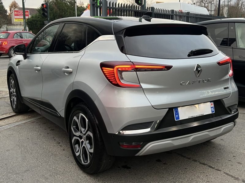 RENAULT CAPTUR II 1.6 E-TECH FULL HYBRID 145 Cv TECHNO / 1ERE MAIN 9300 Kms CritAir1 - GARANTIE 1 AN