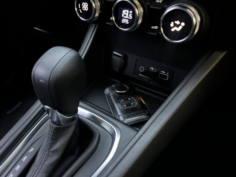 RENAULT CAPTUR II 1.6 E-TECH FULL HYBRID 145 Cv TECHNO / 1ERE MAIN 9300 Kms CritAir1 - GARANTIE 1 AN