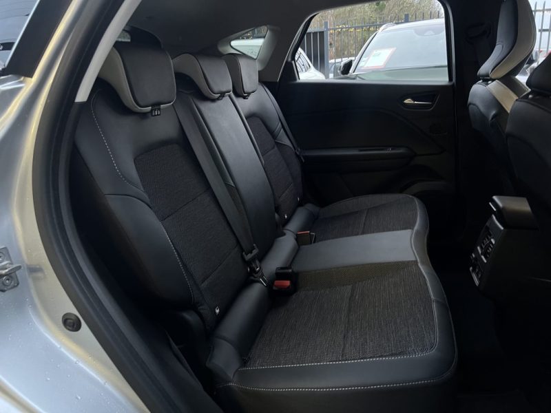 RENAULT CAPTUR II 1.6 E-TECH FULL HYBRID 145 Cv TECHNO / 1ERE MAIN 9300 Kms CritAir1 - GARANTIE 1 AN