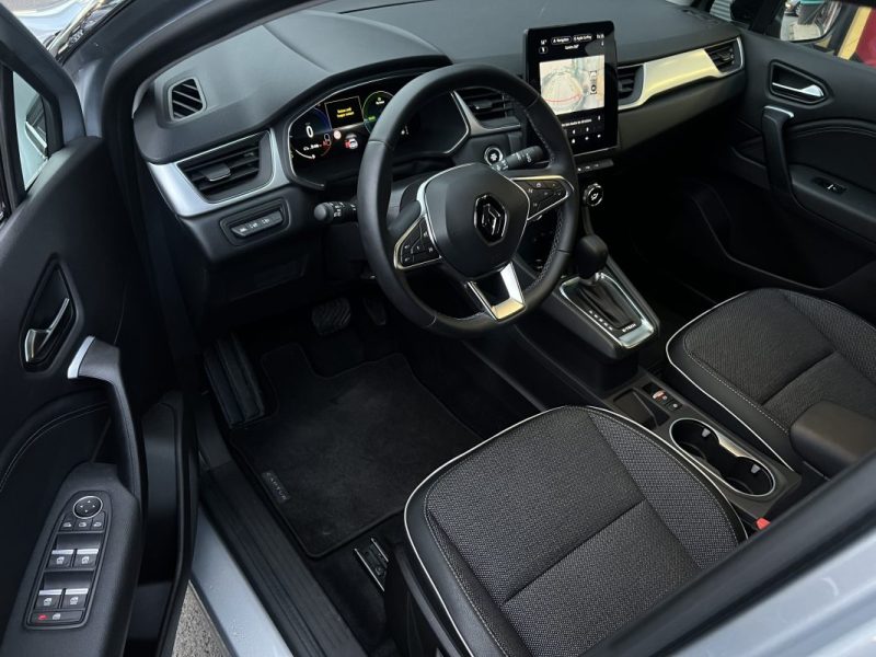 RENAULT CAPTUR II 1.6 E-TECH FULL HYBRID 145 Cv TECHNO / 1ERE MAIN 9300 Kms CritAir1 - GARANTIE 1 AN