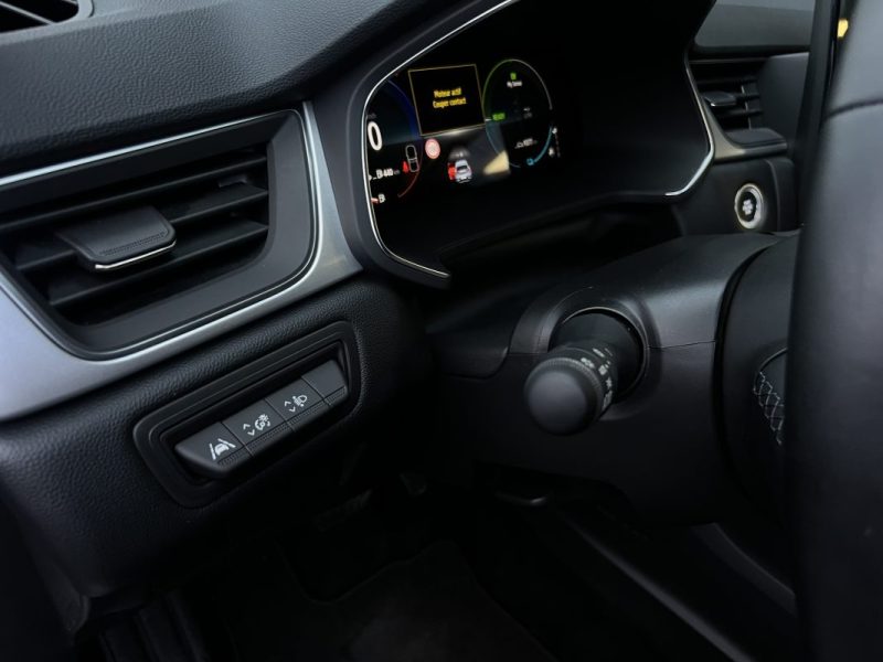 RENAULT CAPTUR II 1.6 E-TECH FULL HYBRID 145 Cv TECHNO / 1ERE MAIN 9300 Kms CritAir1 - GARANTIE 1 AN