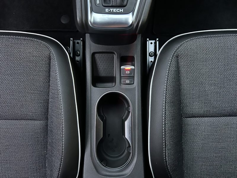 RENAULT CAPTUR II 1.6 E-TECH FULL HYBRID 145 Cv TECHNO / 1ERE MAIN 9300 Kms CritAir1 - GARANTIE 1 AN