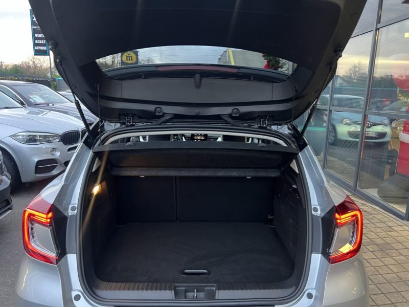 RENAULT CAPTUR II 1.6 E-TECH FULL HYBRID 145 Cv TECHNO / 1ERE MAIN 9300 Kms CritAir1 - GARANTIE 1 AN
