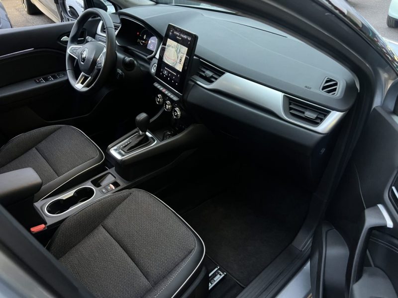 RENAULT CAPTUR II 1.6 E-TECH FULL HYBRID 145 Cv TECHNO / 1ERE MAIN 9300 Kms CritAir1 - GARANTIE 1 AN