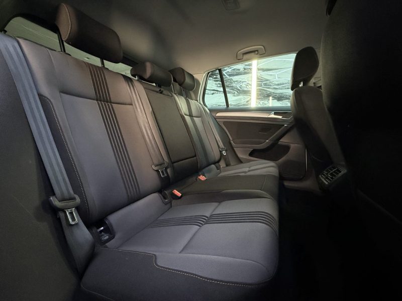 VOLKSWAGEN GOLF  2016