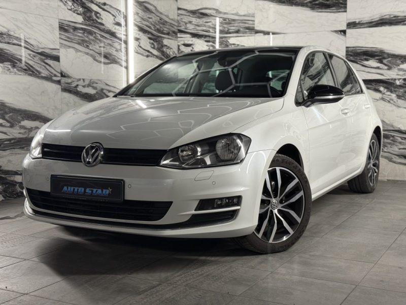 VOLKSWAGEN GOLF  2016