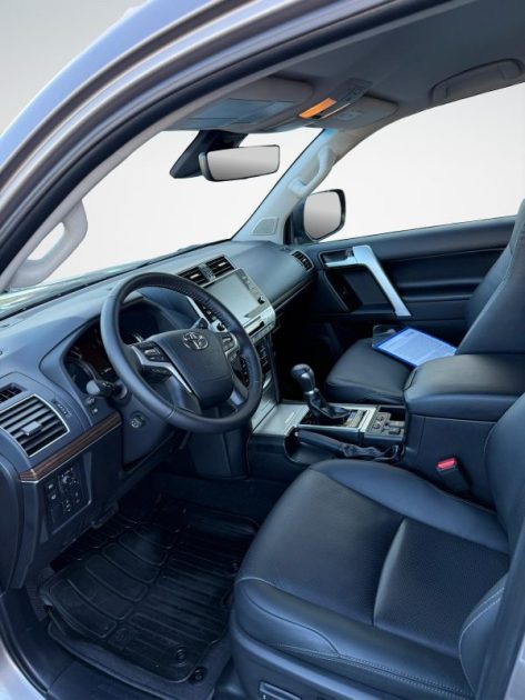 TOYOTA LAND CRUISER 2.8 D 4D CONFORT R1846