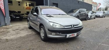 PEUGEOT 206 1.6l i 110ch, *Idéale jeune conducteur*, *Clim auto*, *GPS*