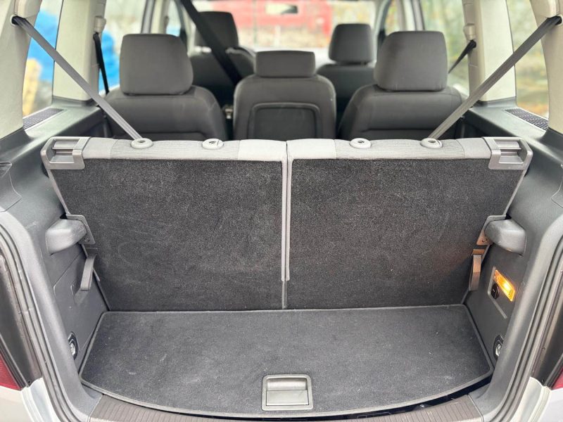 VOLKSWAGEN TOURAN RESTYL 1.9 TDI 105 CONFORTLINE 7 PLACES 2009